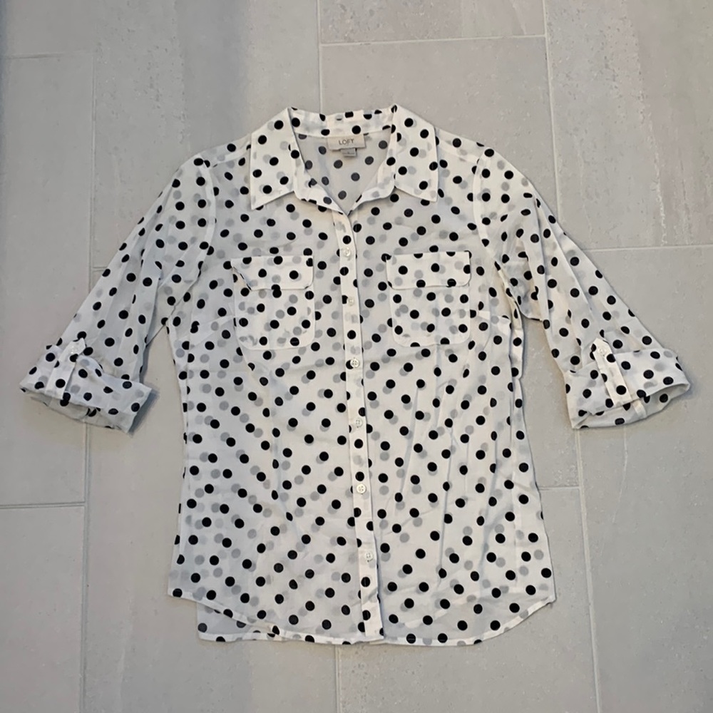 Ann Taylor Loft black/white dotted blouse size small